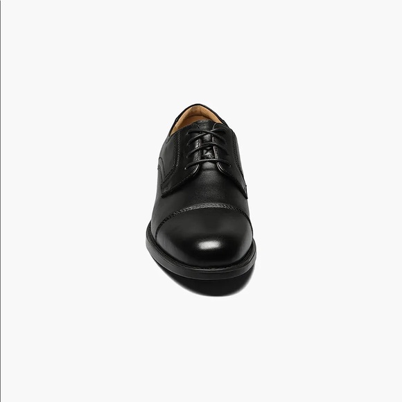 NWT Florsheim Black Center Cap Oxfords - Picture 5 of 16